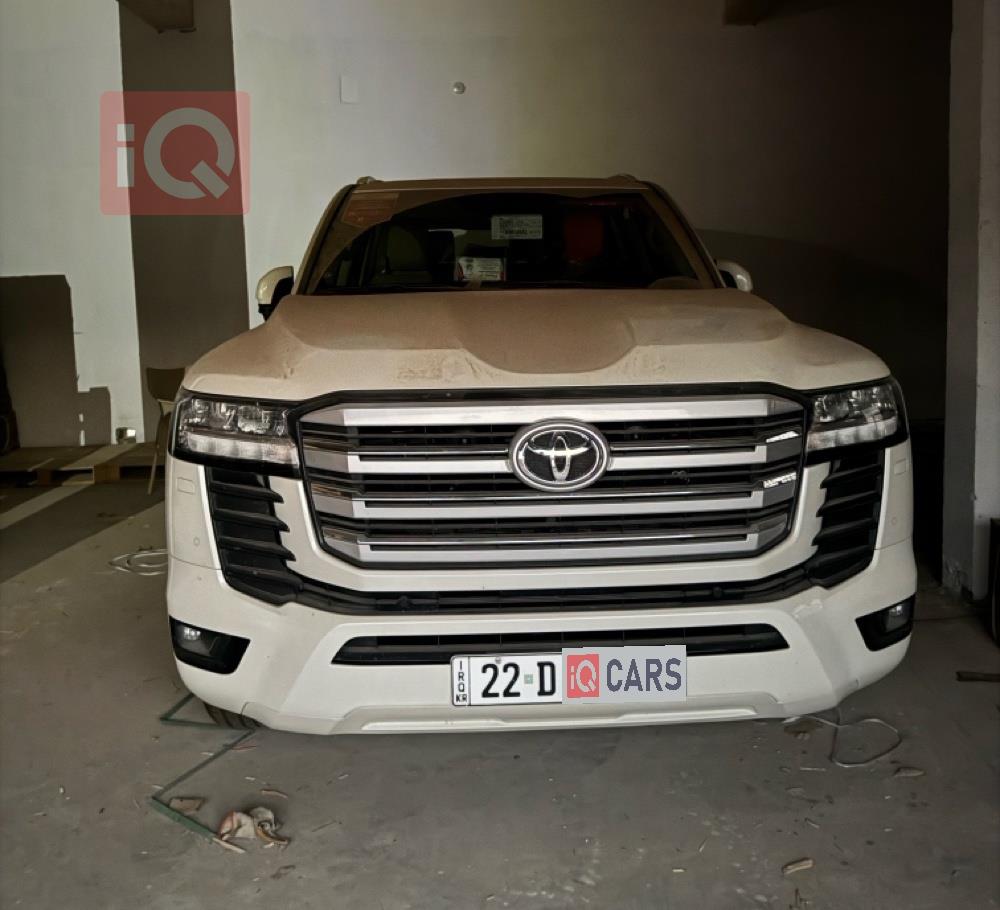 تويوتا لاندكروزر